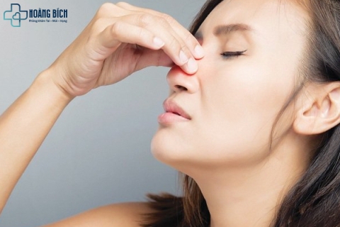 Phân Biệt Viêm Xoang Và Viêm Mũi Dị Ứng